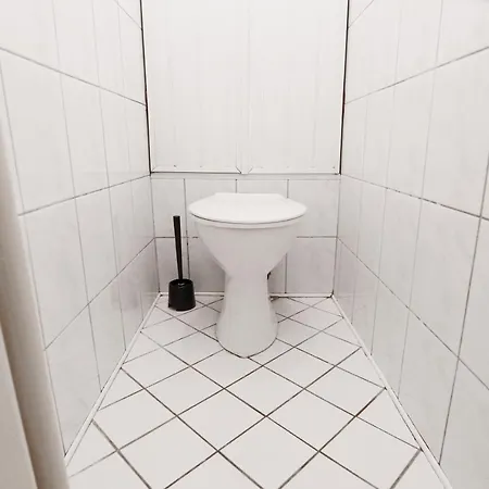 Blue River - Komandorska - Near Railway Station - Pkp * فروتسواف